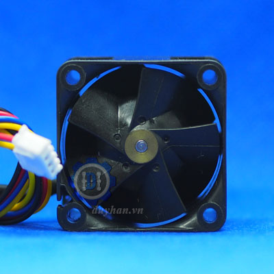 quat-tu-dien-mgt4012wb-w28 quat-tu-dien-mgt4012wb-w28